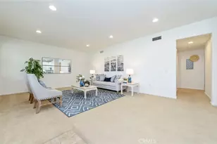 59 City Stroll, Irvine, CA 92620 - Photo 5