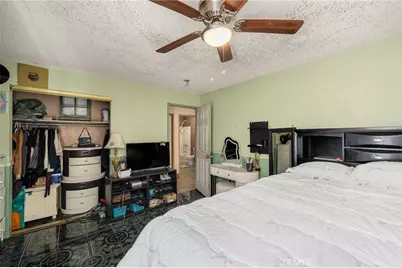 180 E 67th, Long Beach, CA 90805 - Photo 23