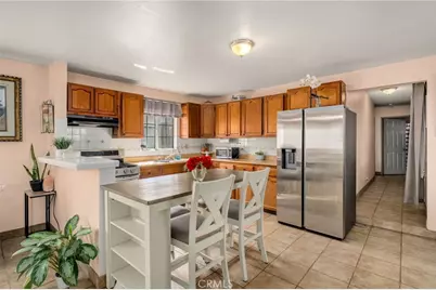 180 E 67th Street, Long Beach, CA 90805 - Photo 5