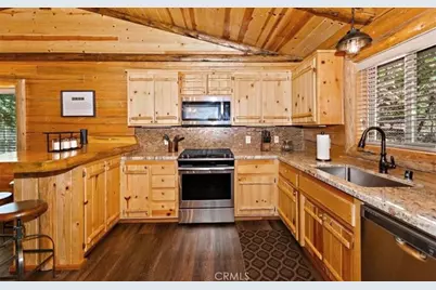 1793 Columbine Drive, Big Bear City, CA 92314 - Photo 11