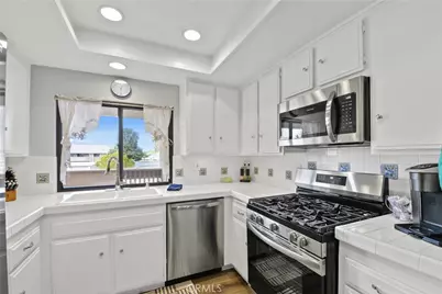 8877 Lauderdale Court #213G, Huntington Beach, CA 92646 - Photo 9