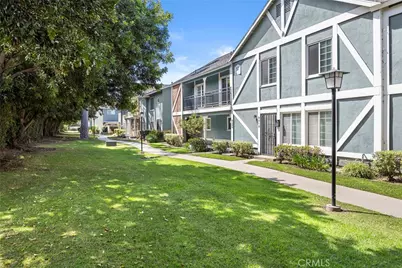 8220 Santa Inez Drive, Buena Park, CA 90620 - Photo 23