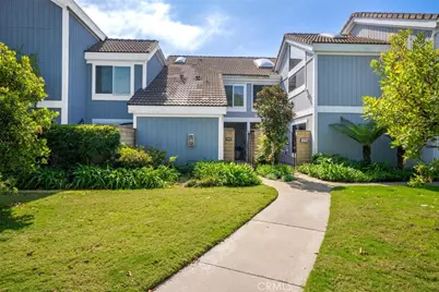 16154 Tortola, Huntington Beach, CA 92649 - Photo 5