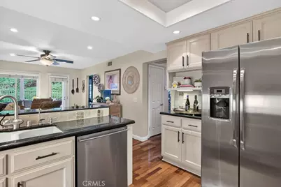 847 S Amber Lane, Anaheim Hills, CA 92807 - Photo 17