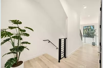 756 W 19th Street #B, Costa Mesa, CA 92627 - Photo 11