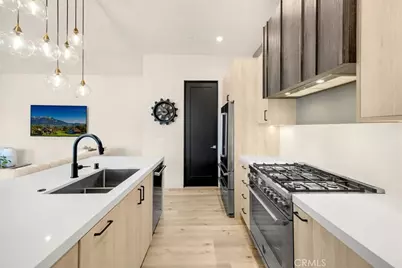 756 W 19th Street #B, Costa Mesa, CA 92627 - Photo 19