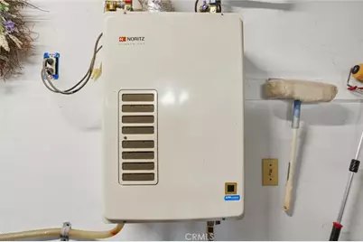 19402 Benfield Avenue, Cerritos, CA 90703 - Photo 23