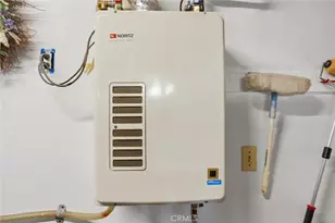 19402 Benfield Ave, Cerritos, CA 90703 - Photo 23