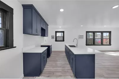 1242 E 7th St, Long Beach, CA 90813 - Photo 15