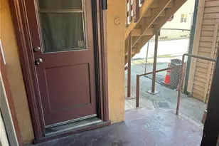 617 W 3rd St, Long Beach, CA 90802 - Photo 17