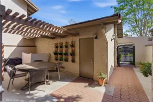6560 E Circulo Dali, Anaheim Hills, CA 92807 - Photo 31