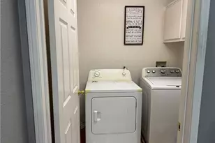 5853 Jefferson Ct, Fontana, CA 92336 - Photo 11