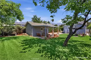 1993 N Marengo Ave, Pasadena, CA 91103 - Photo 25