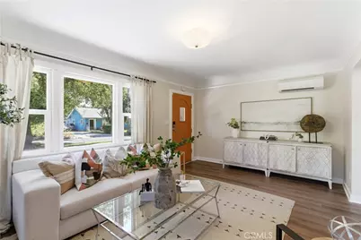 1993 N Marengo Avenue, Pasadena, CA 91103 - Photo 5