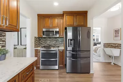 1993 N Marengo Avenue, Pasadena, CA 91103 - Photo 13