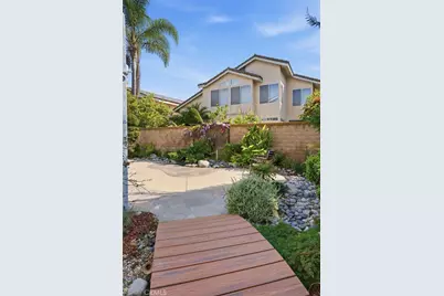 9916 Fonte, Cypress, CA 90630 - Photo 23