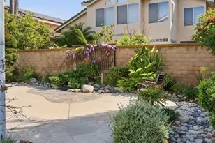 9916 Fonte, Cypress, CA 90630 - Photo 23