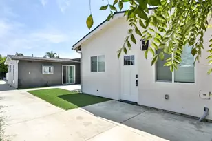 10301 Antigua St, Anaheim, CA 92804 - Photo 11