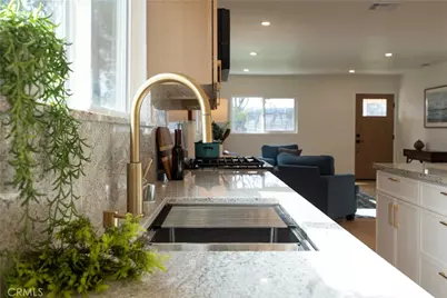 5104 8th Avenue, Los Angeles, CA 90043 - Photo 13