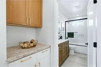 5104 8th Avenue, Los Angeles, CA 90043 - Photo 21