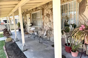 22433 Island, Carson, CA 90745 - Photo 7
