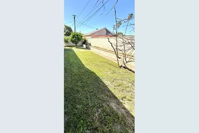 22433 Island, Carson, CA 90745 - Photo 11