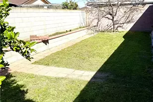 22433 Island, Carson, CA 90745 - Photo 45