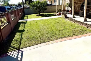 22433 Island, Carson, CA 90745 - Photo 9