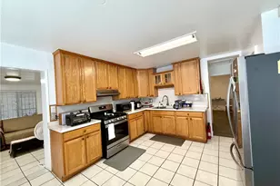 22433 Island, Carson, CA 90745 - Photo 33