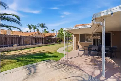 16488 Mountain Street, Lake Elsinore, CA 92530 - Photo 19