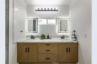 1944 Glendon #209, Los Angeles, CA 90025 - Photo 51