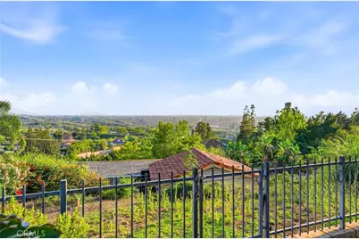 2910 E Shady Forest, Orange, CA 92867 - Photo 3