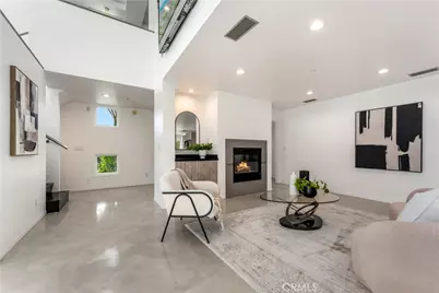385 S Via Montanera, Anaheim Hills, CA 92807 - Photo 13