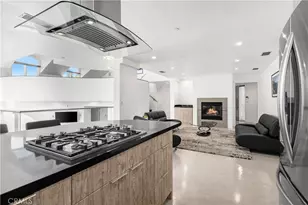 385 S Via Montanera, Anaheim Hills, CA 92807 - Photo 19