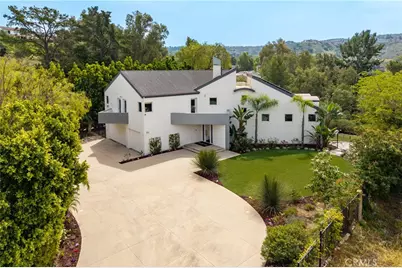 385 S Via Montanera, Anaheim Hills, CA 92807 - Photo 57