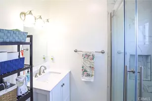 2005 Redding, Rosemead, CA 91770 - Photo 11
