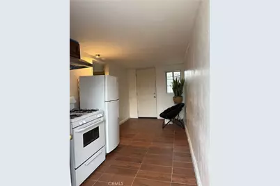 2005 Redding, Rosemead, CA 91770 - Photo 23
