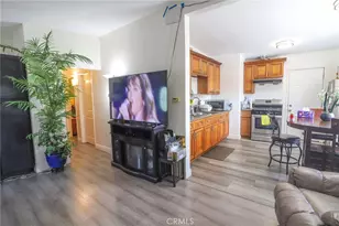 2005 Redding, Rosemead, CA 91770 - Photo 17