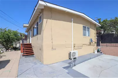 2005 Redding, Rosemead, CA 91770 - Photo 25
