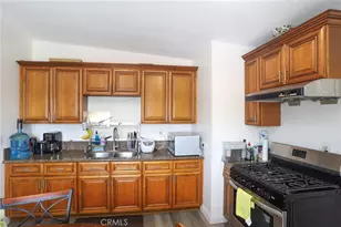 2005 Redding, Rosemead, CA 91770 - Photo 3