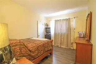 2005 Redding, Rosemead, CA 91770 - Photo 13
