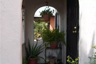 611 W 91st, Los Angeles, CA 90044 - Photo 5