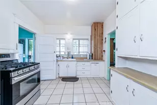 406 E Walnut, Santa Ana, CA 92701 - Photo 17