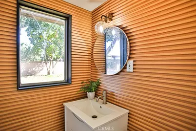 2540 W Picadilly, Anaheim, CA 92801 - Photo 27