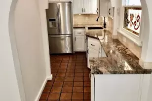 50 Pomona, Long Beach, CA 90803 - Photo 11