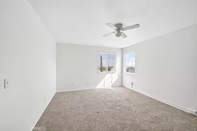 13689 Buena Vista, Hesperia, CA 92344 - Photo 43