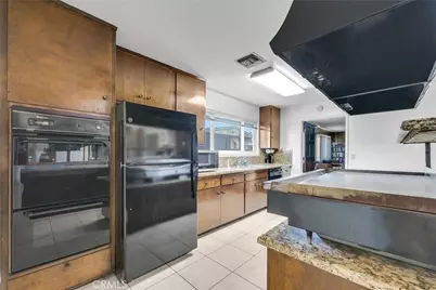 10200 Bolsa, Westminster, CA 92683 - Photo 9