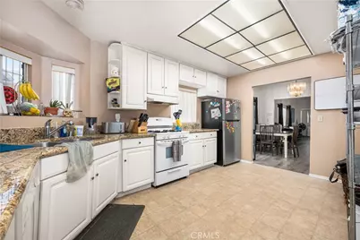9722 Walnut Street, Bellflower, CA 90706 - Photo 17