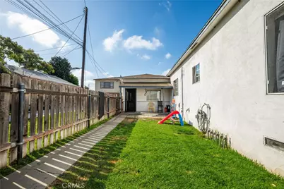 9722 Walnut Street, Bellflower, CA 90706 - Photo 5