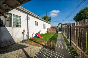 9722 Walnut St, Bellflower, CA 90706 - Photo 47